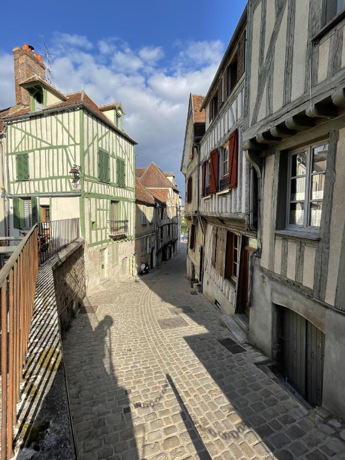 Le Pigeonnier Centre Historique Auxerre Appartement Buitenkant foto